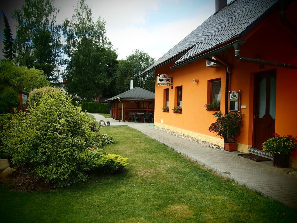 Penzion Otmarka Těchonín Buitenkant foto