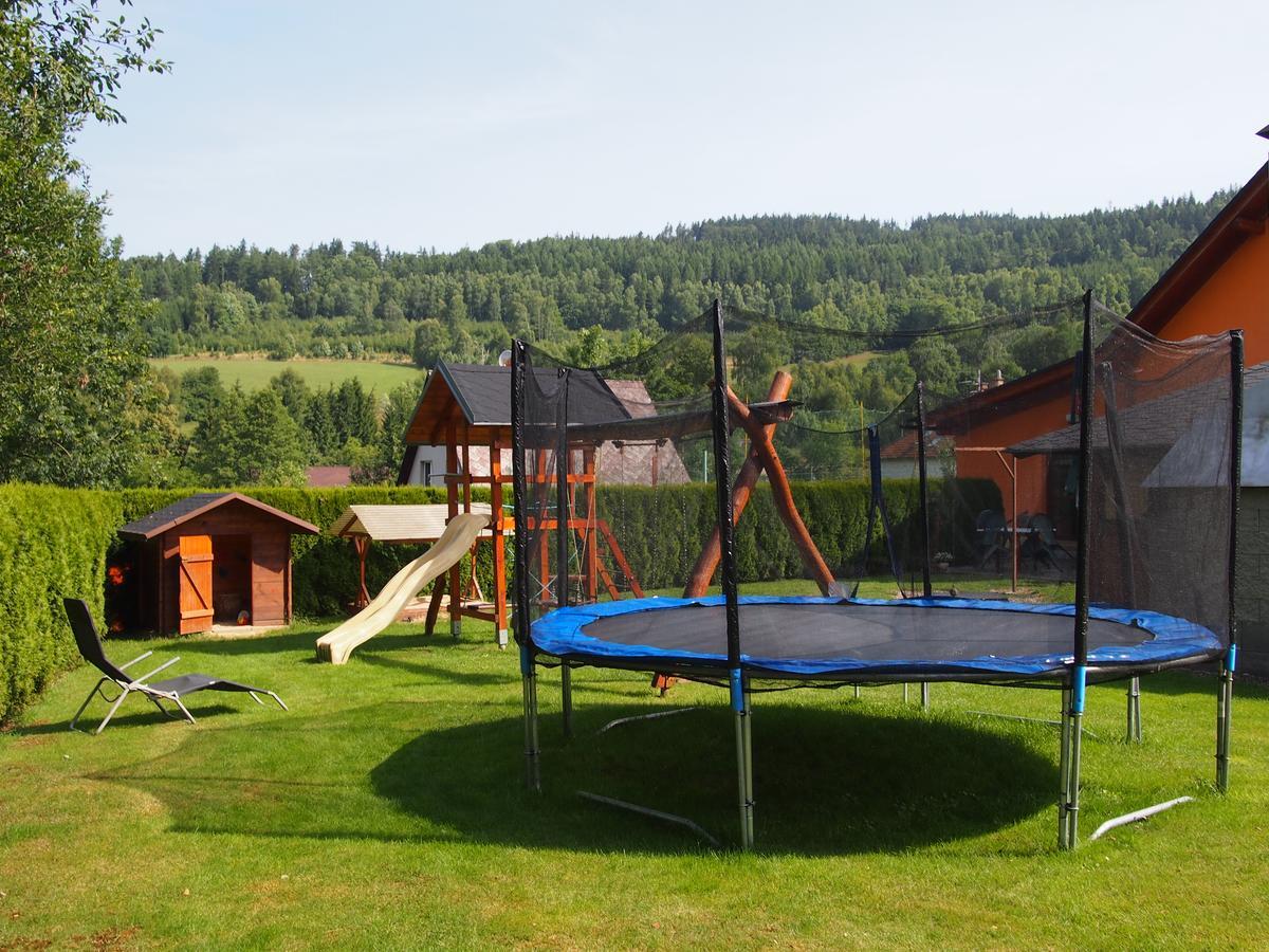 Penzion Otmarka Těchonín Buitenkant foto